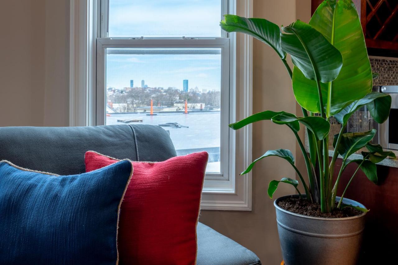 90 - 4Br Dorchester - Sleek Apt Near Marina Bay Бостън Екстериор снимка